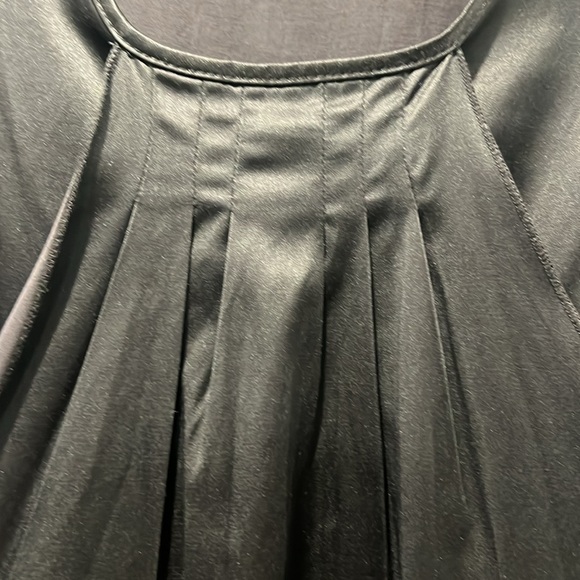 Frankie & Missy, Black Satin Sleeveless Top (S) - Picture 6 of 7